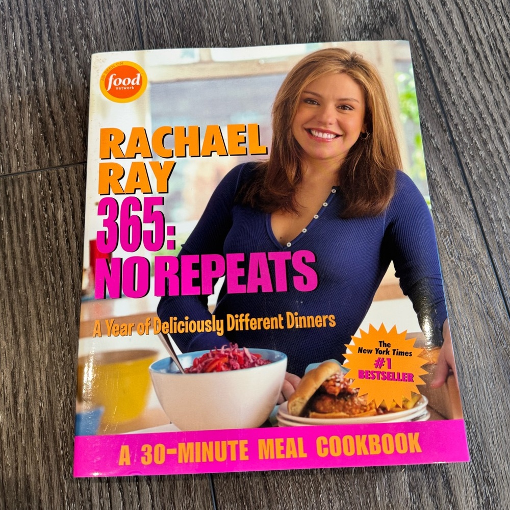 Food Network Rachael Ray 365: No Repeats 30-Minute Meal Cookbook